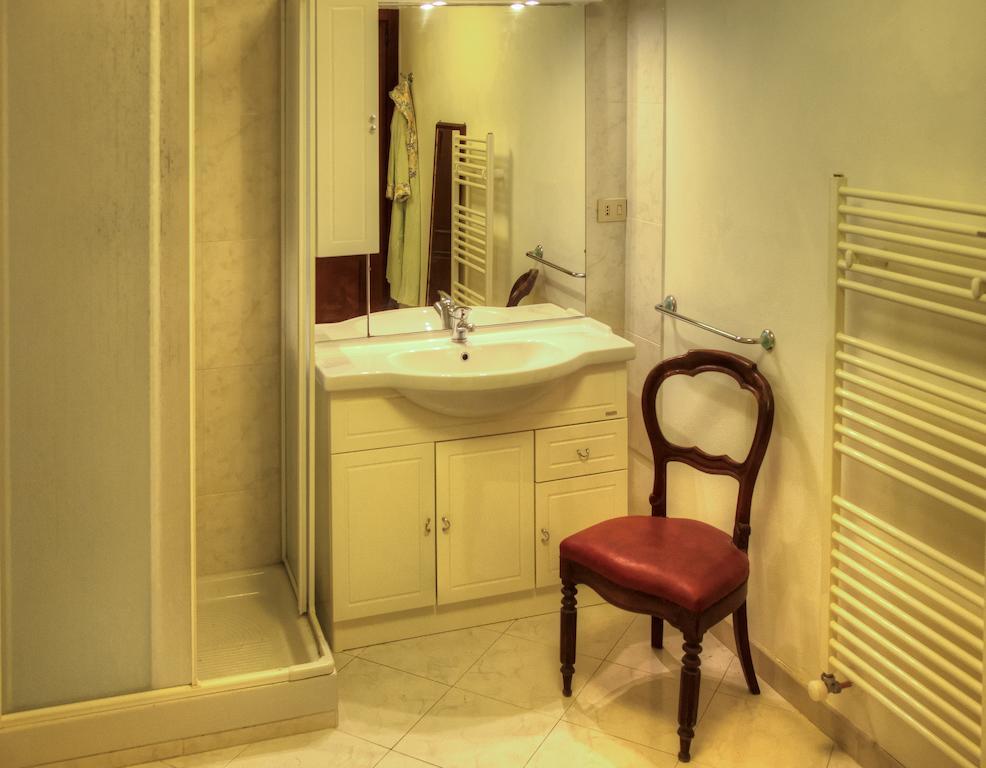Tra Gli Ulivi Bed & Breakfast ปิเอตราลิกูเร ภายนอก รูปภาพ